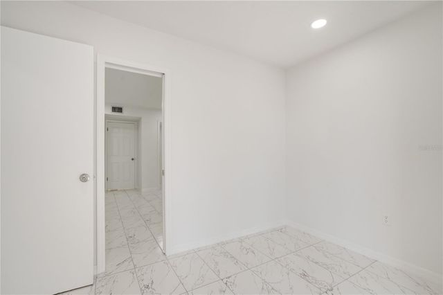 4013 LAKE BAYSHORE DR 107, Bradenton, FL 34205