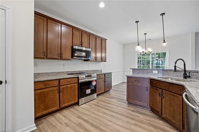 2772 Nansemond PW, Suffolk, VA 23434