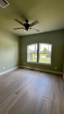 5705 Essie Lane, Beaumont, TX 77713