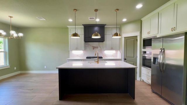 5705 Essie Lane, Beaumont, TX 77713