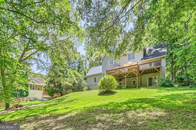 1872 Lake Lucerne Drive SW, Lilburn, GA 30047