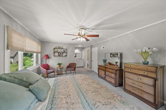 8203 Hauser Street, Lenexa, KS 66215