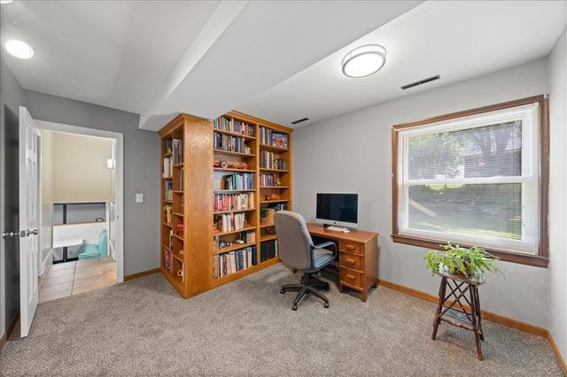 8203 Hauser Street, Lenexa, KS 66215