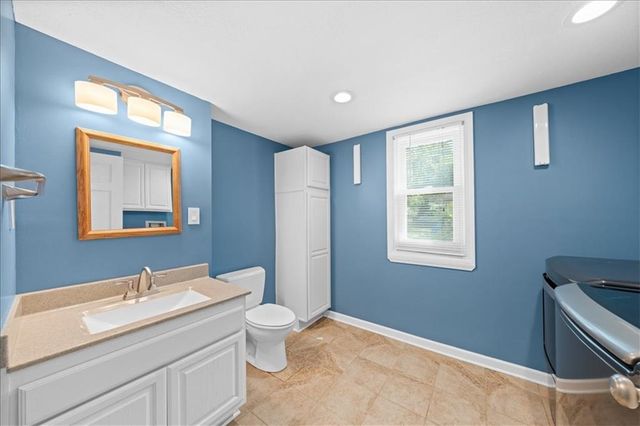 8203 Hauser Street, Lenexa, KS 66215