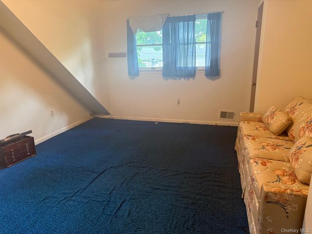 60 Hempstead Road, Spring Valley, NY 10977