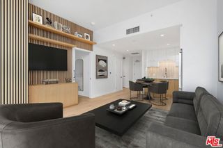 400 S Broadway 1021, Los Angeles, CA 90013