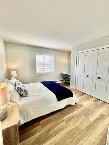 803 Plate Street 201, Rochester, MI 48307