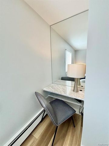 803 Plate Street 201, Rochester, MI 48307