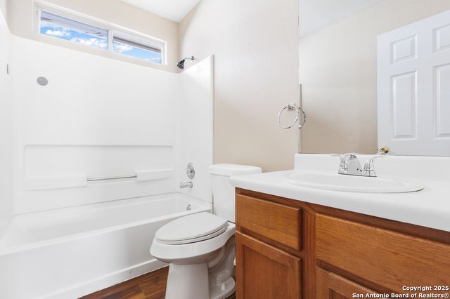 5114 Crestwood Hill, San Antonio, TX 78244