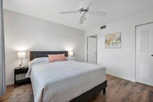 2236 N Cypress Bend Drive Drive 311, Pompano Beach, FL 33069