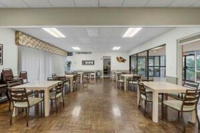 2236 N Cypress Bend Drive Drive 311, Pompano Beach, FL 33069