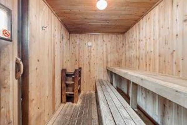 2236 N Cypress Bend Drive Drive 311, Pompano Beach, FL 33069