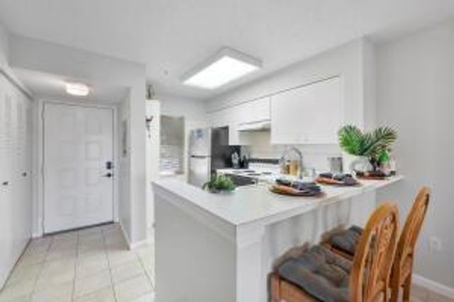 2236 N Cypress Bend Drive Drive 311, Pompano Beach, FL 33069