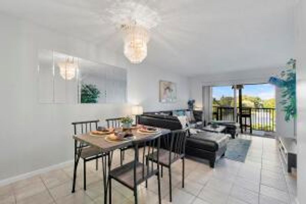 2236 N Cypress Bend Drive Drive 311, Pompano Beach, FL 33069