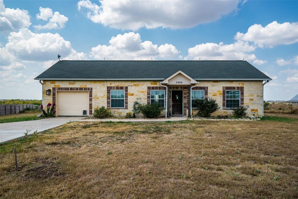 3494 County Road 464, Elgin, TX 78621