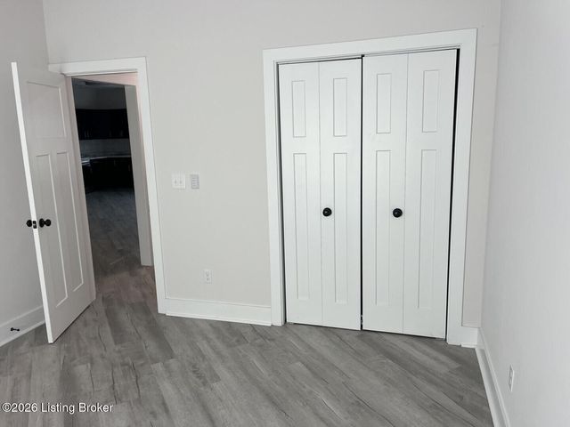 268 Fernwood Dr, Mt Washington, KY 40047