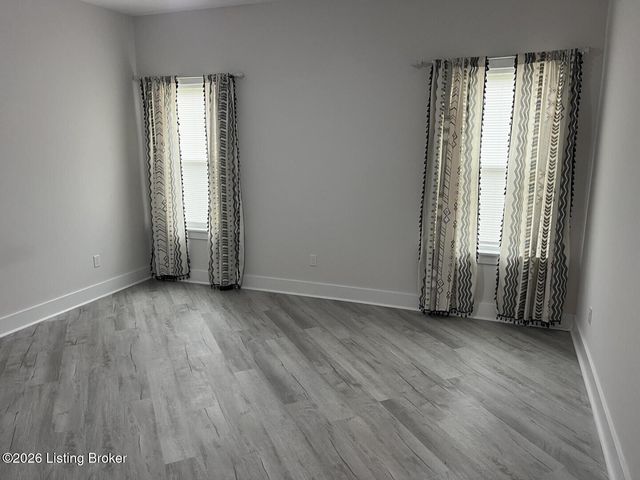 268 Fernwood Dr, Mt Washington, KY 40047