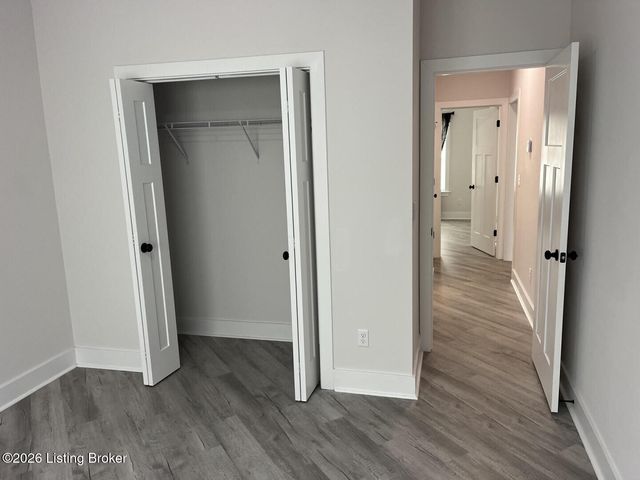 268 Fernwood Dr, Mt Washington, KY 40047