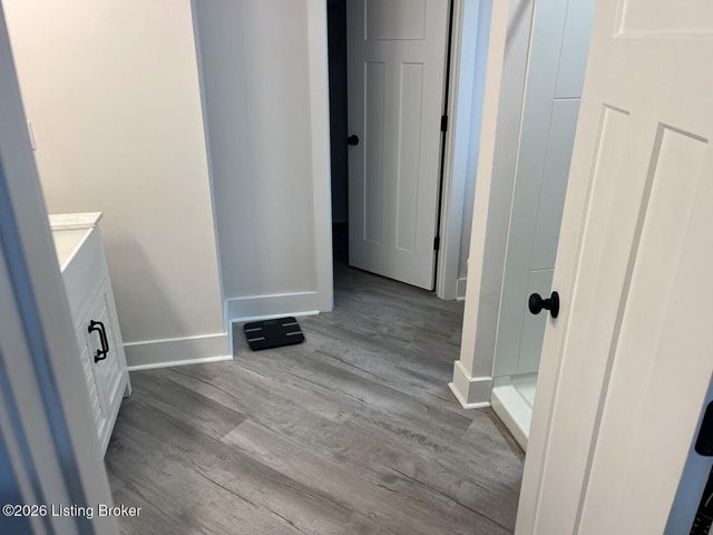 268 Fernwood Dr, Mt Washington, KY 40047