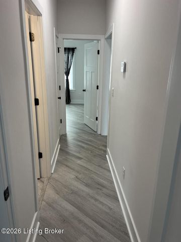 268 Fernwood Dr, Mt Washington, KY 40047