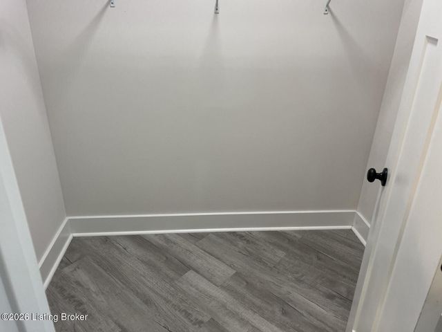 268 Fernwood Dr, Mt Washington, KY 40047