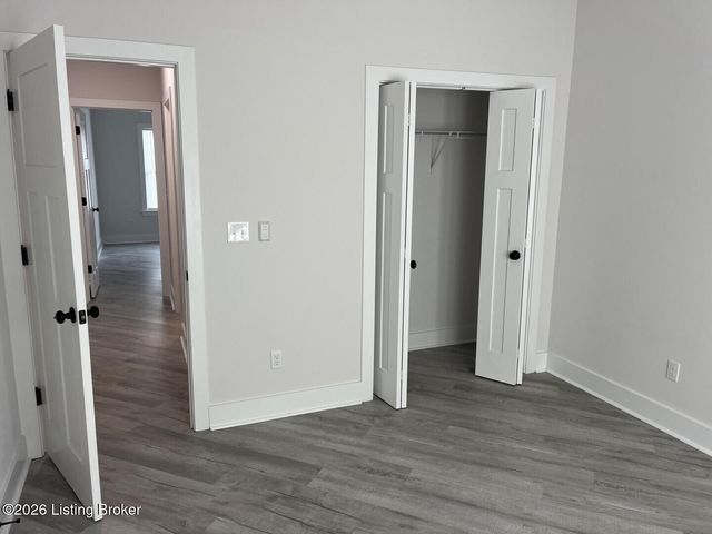 268 Fernwood Dr, Mt Washington, KY 40047