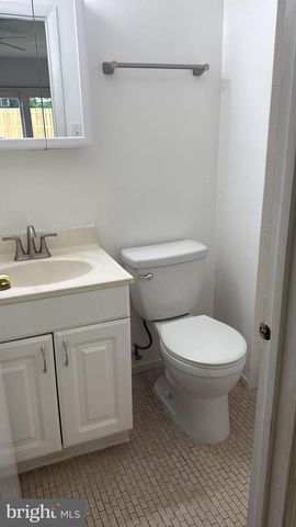 12807 COLBY DR, Woodbridge, VA 22192