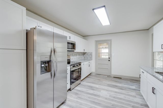 701 E Charlotte Avenue, Sumter, SC 29150