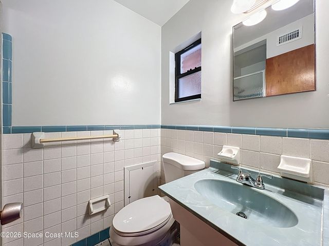 260 Sabal Avenue, Merritt Island, FL 32953