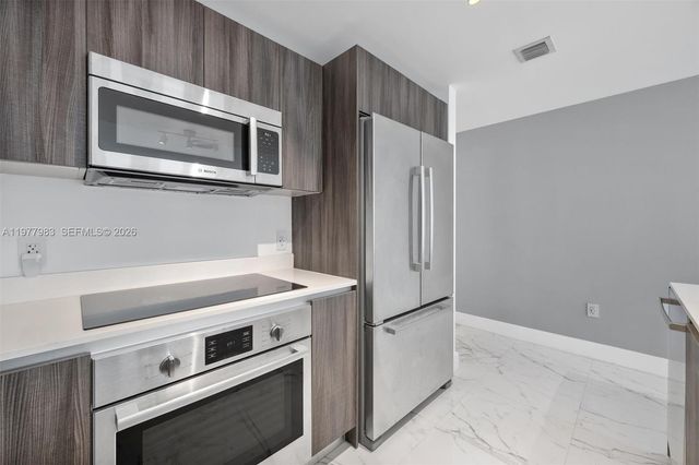 488 NE 18th St 1708, Miami, FL 33132