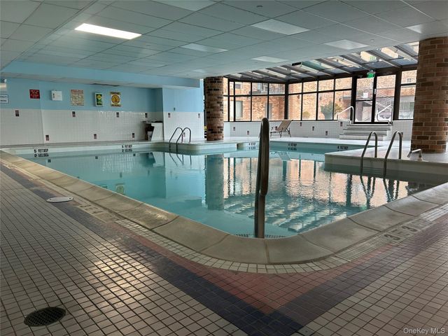 50 Columbus Avenue 909, Tuckahoe, NY 10707