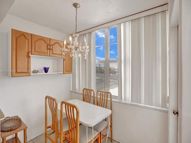 18051 Biscayne Boulevard 304, Aventura, FL 33160