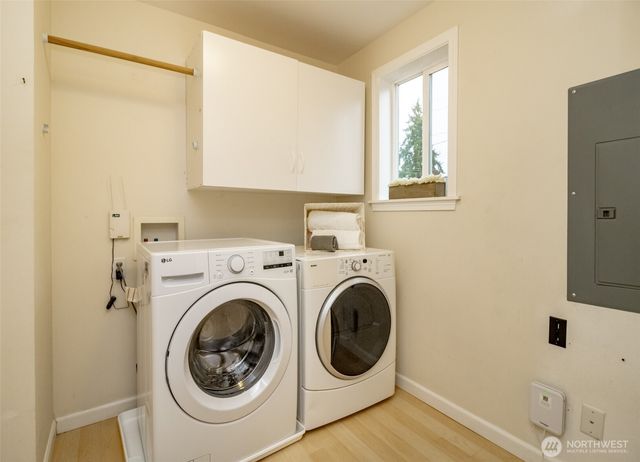 4851 6th Avenue, Tacoma, WA 98406