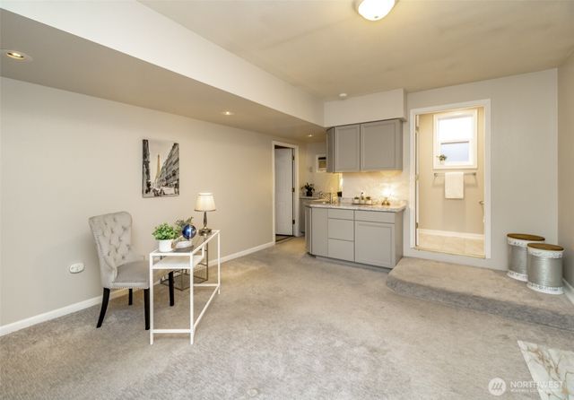 4851 6th Avenue, Tacoma, WA 98406