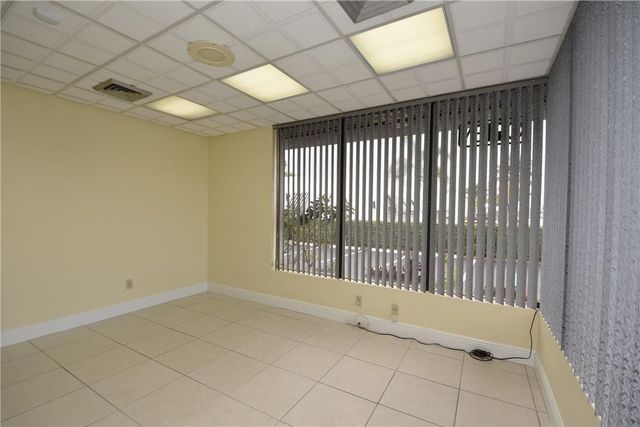 1820 E Commercial Boulevard, Fort Lauderdale, FL 33308