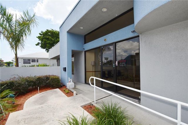 1820 E Commercial Boulevard, Fort Lauderdale, FL 33308
