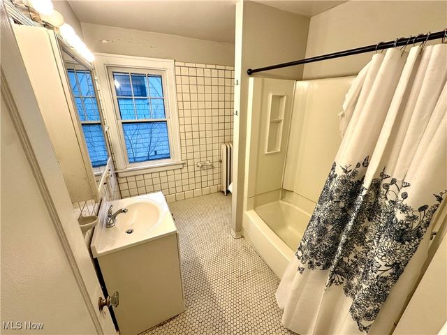 1665 Cumberland Road, Cleveland Heights, OH 44118