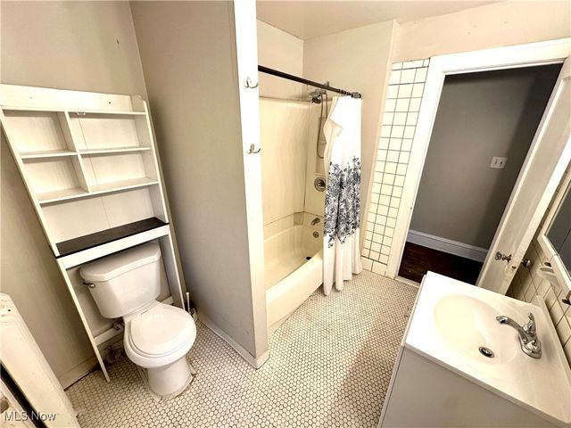 1665 Cumberland Road, Cleveland Heights, OH 44118