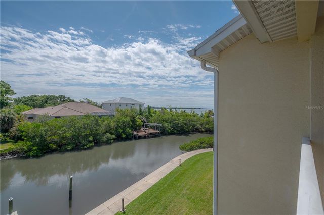 119 BRENT CIRCLE, Oldsmar, FL 34677