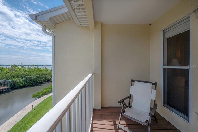 119 BRENT CIRCLE, Oldsmar, FL 34677