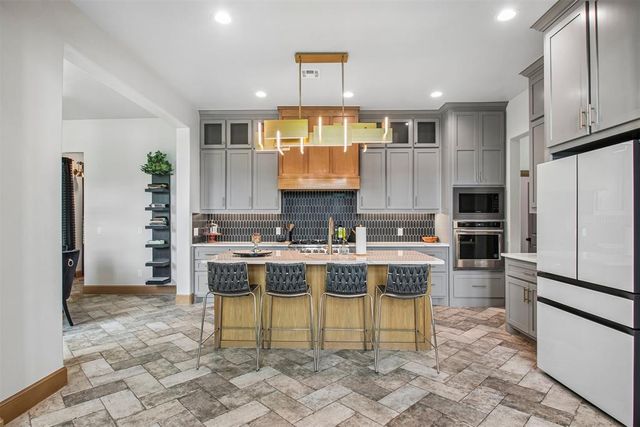 3387 Red Ridge Drive, Blanchard, OK 73010