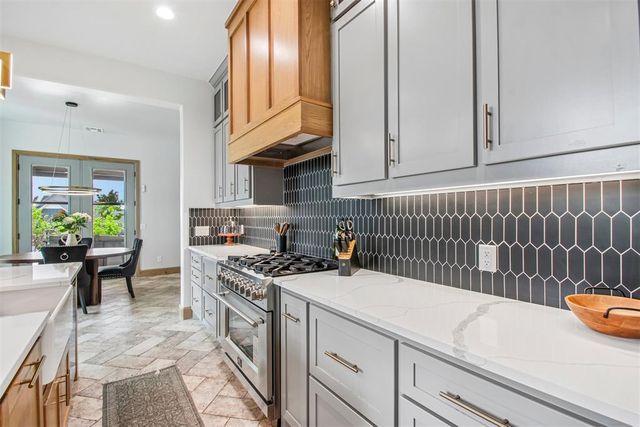 3387 Red Ridge Drive, Blanchard, OK 73010