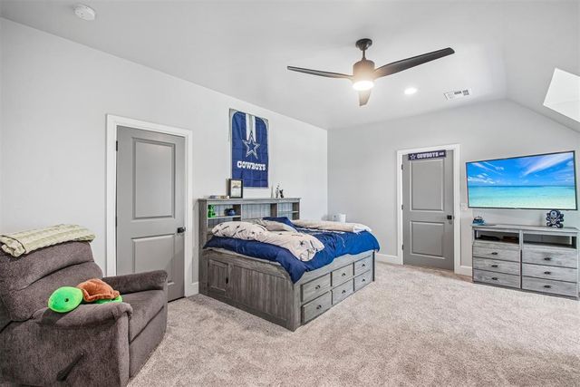 3387 Red Ridge Drive, Blanchard, OK 73010