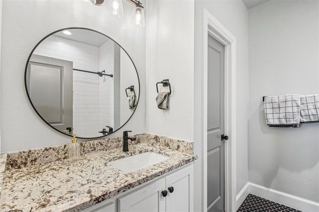 3387 Red Ridge Drive, Blanchard, OK 73010