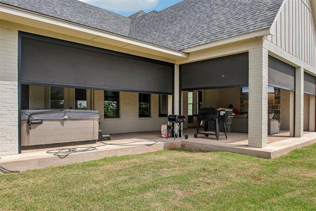 3387 Red Ridge Drive, Blanchard, OK 73010