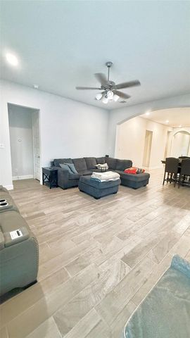 15707 Autumn Sun Court, Conroe, TX 77302