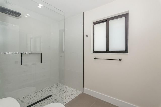 7001 SW 126th St, Pinecrest, FL 33156