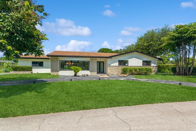 7001 SW 126th St, Pinecrest, FL 33156