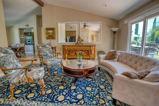 2232 Eucalyptus, Escondido, CA 92029