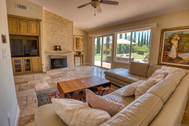 2232 Eucalyptus, Escondido, CA 92029
